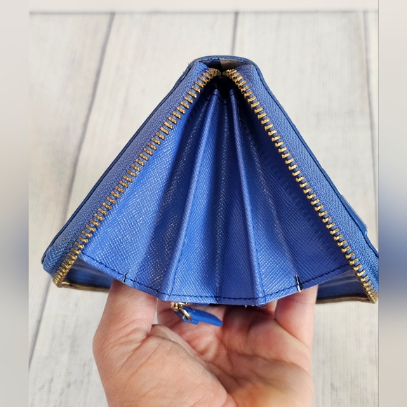 Kate Spade "Make a Splash" Neda Zip-Around Contentialn Wallet - Picture 13 of 14